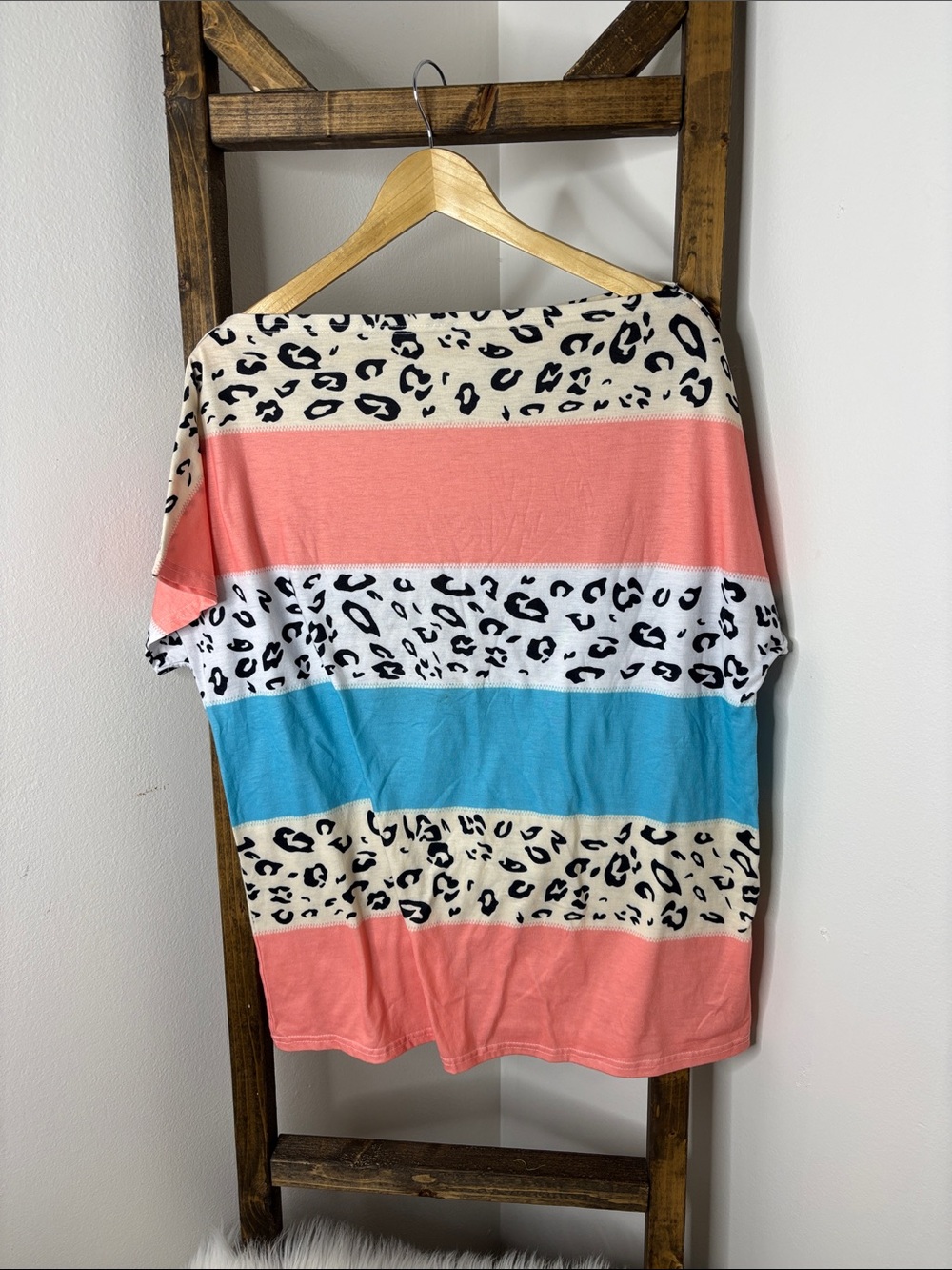 Women’s Colorblock Leopard Stripe Top - Coral, Blue & Cream Size XL